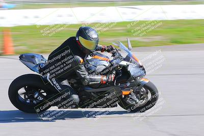 media/Jan-20-2023-Fastrack Riders (Fri) [[f2ad32aba3]]/Level 1/session 3 turn 9/